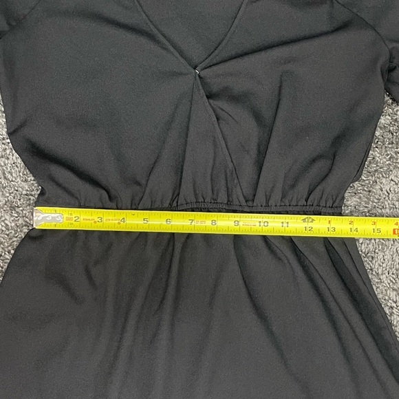 Charlotte Russe black cut out long sleeve surplice mini dress women’s size M - Picture 15 of 15
